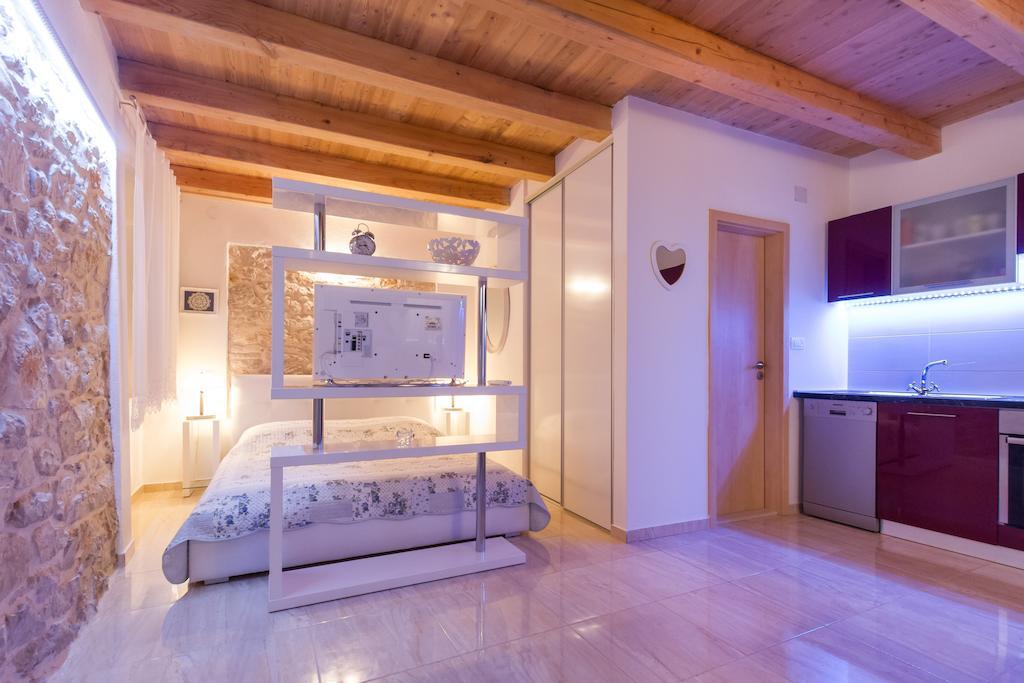 Apartments Vica Sibenik Bilik gambar