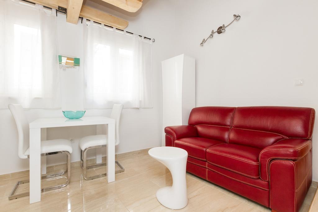 Apartments Vica Sibenik Bilik gambar